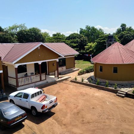 Kalalo Cottage Inn Pakwach Luaran gambar