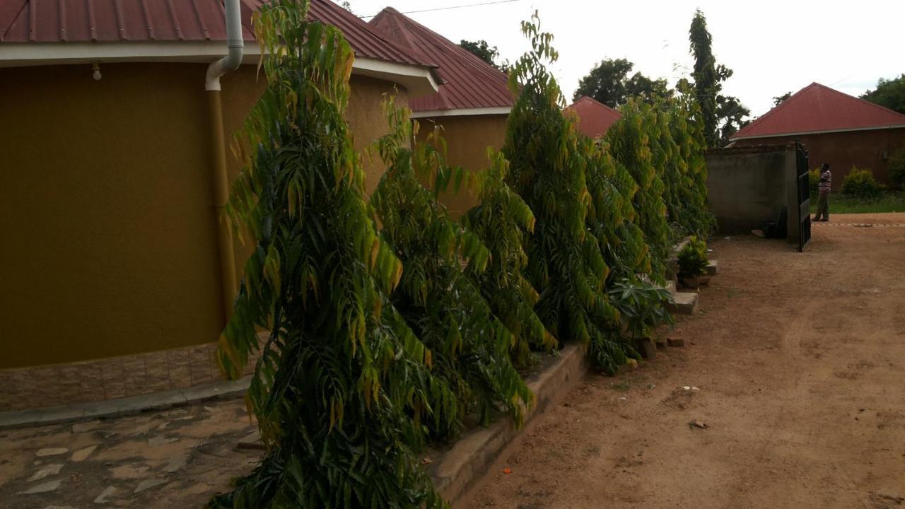 Kalalo Cottage Inn Pakwach Luaran gambar