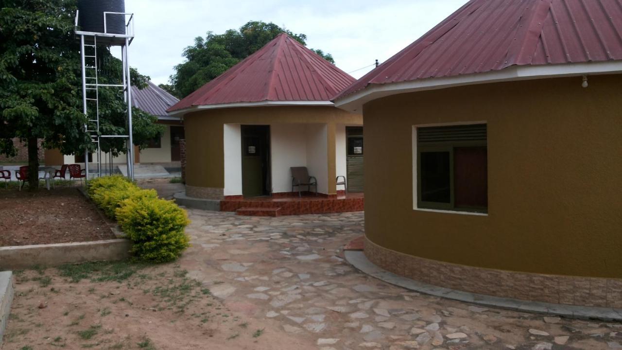 Kalalo Cottage Inn Pakwach Luaran gambar