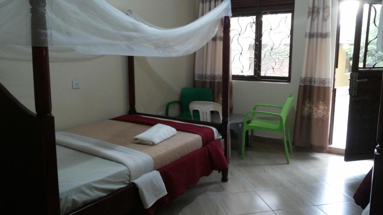 Kalalo Cottage Inn Pakwach Luaran gambar