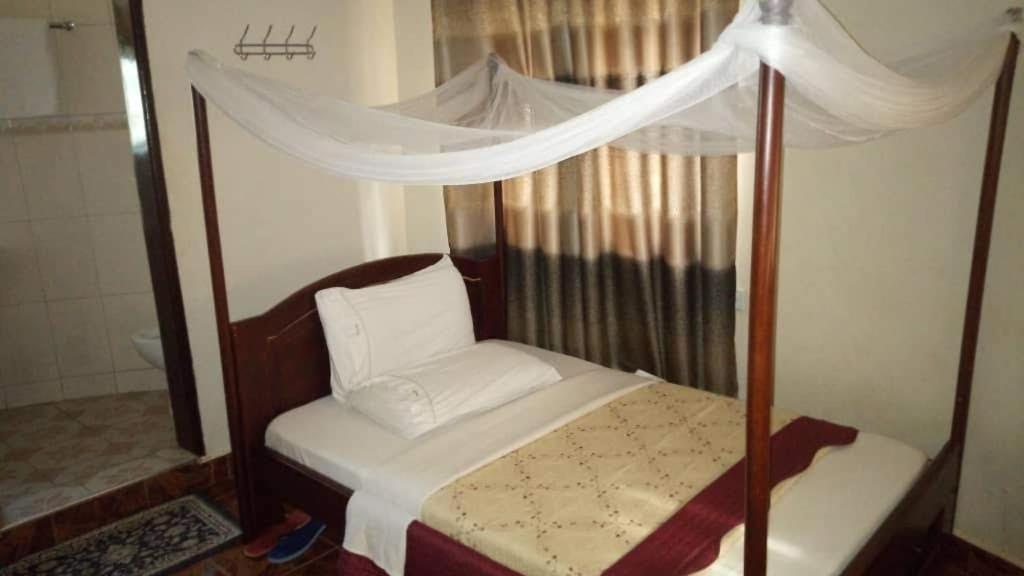 Kalalo Cottage Inn Pakwach Luaran gambar